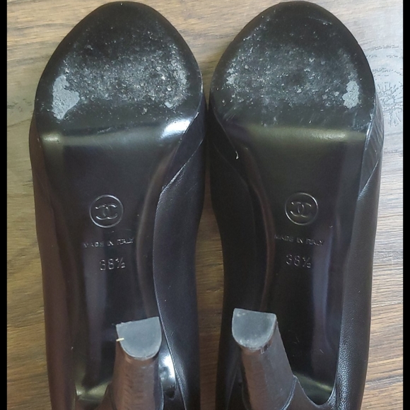 Chanel black pumps - Picture 8 of 12